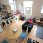 Rent 3 bedroom apartment in Yorkshire And The Humber