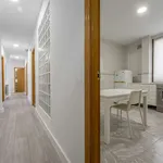 Rent a room of 200 m² in madrid