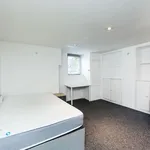 Rent 6 bedroom house in Leeds