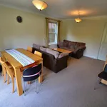 Rent 2 bedroom apartment in Manchester