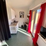 Rent 1 bedroom house of 1612 m² in Bois-Guillaume