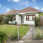 Rent 4 bedroom house in Yarraville