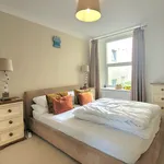 Rent 1 bedroom flat in Newquay