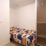 Rent a room of 130 m² in madrid