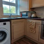 3 bed Mid Terraced House to Let