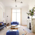 Rent 8 bedroom apartment of 265 m² in Paris