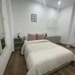 Rent 2 bedroom apartment of 13 m² in Barcelona