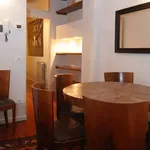 Rent 2 bedroom apartment of 90 m² in florence