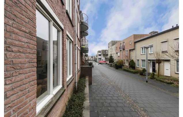 Huur 3 slaapkamer appartement van 6 m² in Maastricht