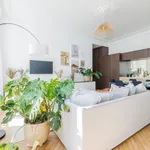 Rent 2 bedroom apartment of 60 m² in Paris