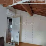 Affitto 2 camera appartamento di 73 m² in Modena