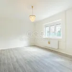 Rent 1 bedroom house of 170 m² in Praha