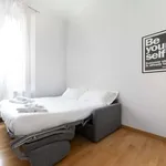 Rent 4 bedroom apartment of 65 m² in Bologna