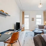 Rent 2 bedroom apartment of 66 m² in Berlin