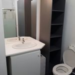 Appartement de 323 m² avec 1 chambre(s) en location à Marseille