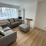 Rent 3 bedroom flat in Yorkshire And The Humber