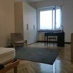 Rent 5 bedroom apartment of 130 m² in Turin