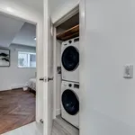 Appartement de 699 m² avec 2 chambre(s) en location à Vancouver