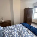 Rent 5 bedroom house in East Midlands