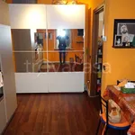 Rent 1 bedroom apartment of 30 m² in Rho