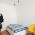 Rent a room in lisbon