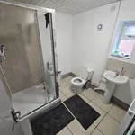 Rent 7 bedroom flat in Birmingham,