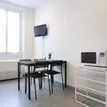 Rent 1 bedroom apartment in Florence