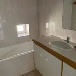 Maison de 70 m² avec 1 chambre(s) en location à Saint-Sernin