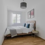 Miete 3 Schlafzimmer wohnung von 80 m² in Zürich