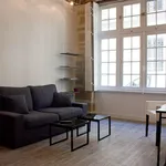 Rent 2 bedroom apartment of 40 m² in paris