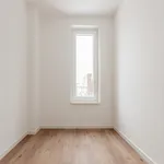 Miete 3 Schlafzimmer wohnung von 83 m² in Dresden