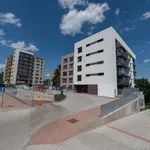 Pronajměte si 2 ložnic/e byt o rozloze 60 m² v Prague