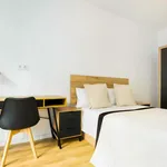 Rent a room of 150 m² in Barcelona