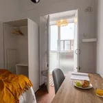 Rent a room of 95 m² in barcelona