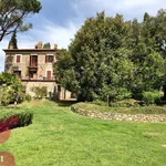 Single family villa, excellent condition, 320 m², Todi