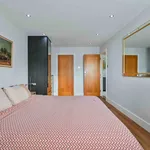 2 Bedroom Flat to Rent in Palgrave Gardens | Foxtons