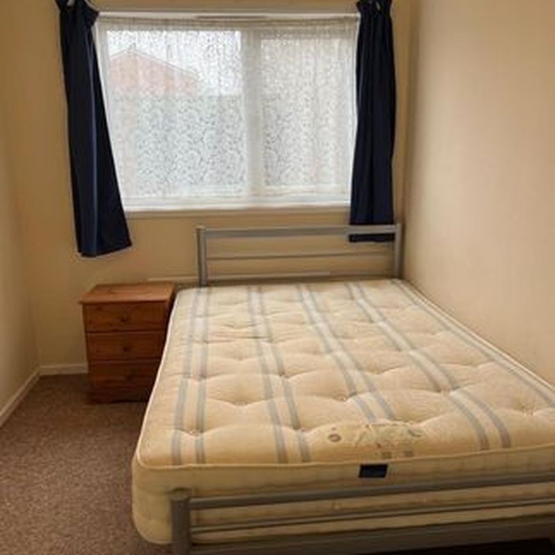 Shared accommodation to rent in Room 1, 60 Lehar Close, Basingstoke, Hampshire RG22