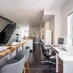 6 bedroom house of 2497 sq. ft in Toronto