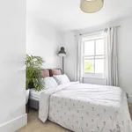 Rent 2 bedroom house in London