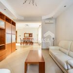 Rent 4 bedroom apartment of 105 m² in Palermo