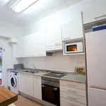 Rent a room of 180 m² in valencia