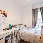 Rent 4 bedroom house in Wales