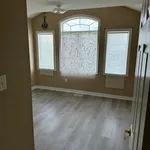 4 bedroom apartment of 4585 sq. ft in Aurora (Bayview Northeast)