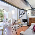 Rent 2 bedroom apartment of 65 m² in Florence