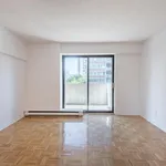 Rent 1 bedroom apartment in Côte Saint-Luc