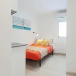 Rent 1 bedroom apartment of 18 m² in Madrid