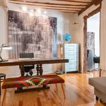 Rent 4 bedroom apartment of 60 m² in Madrid