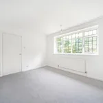 Rent 4 bedroom house in West Byfleet