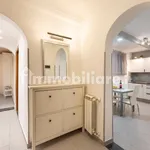 Rent 1 bedroom apartment of 50 m² in Florence