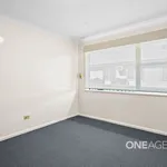 Rent 1 bedroom house in Dapto